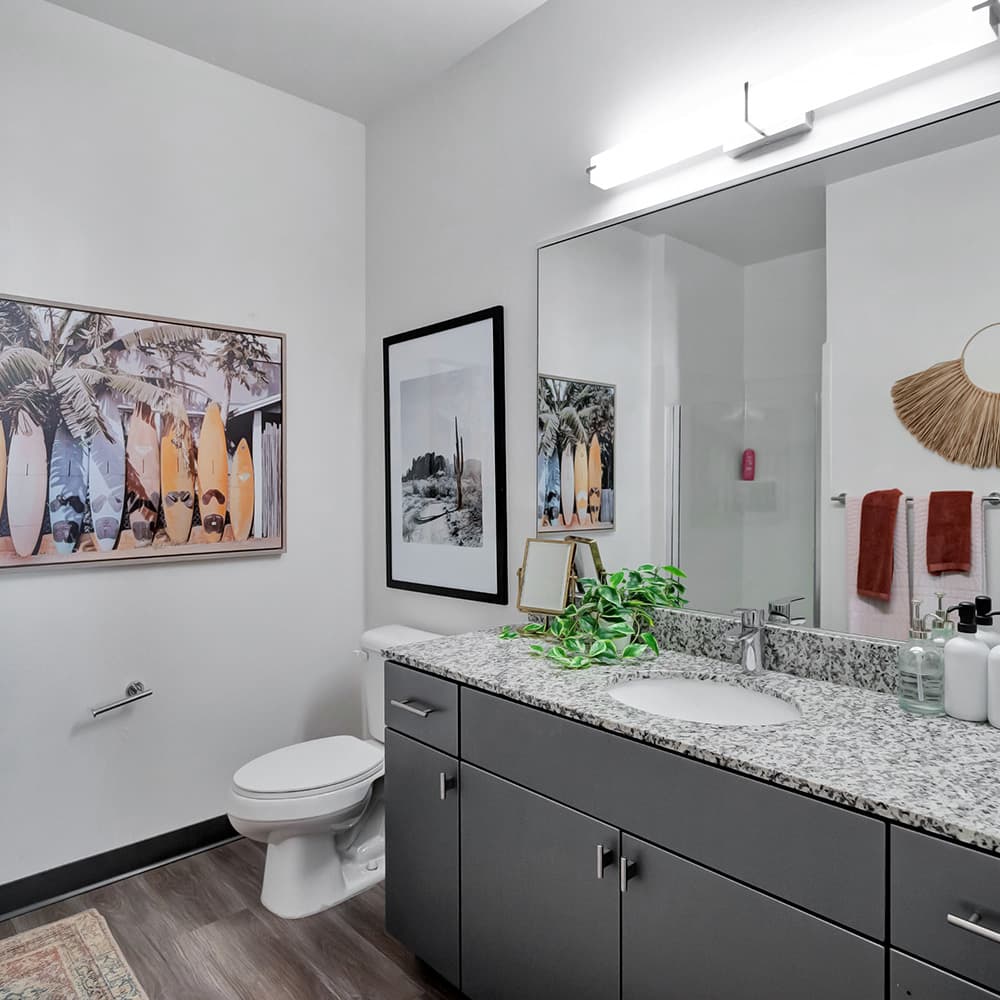 444-west-college-avenue–tallahassee–fl-32301—13