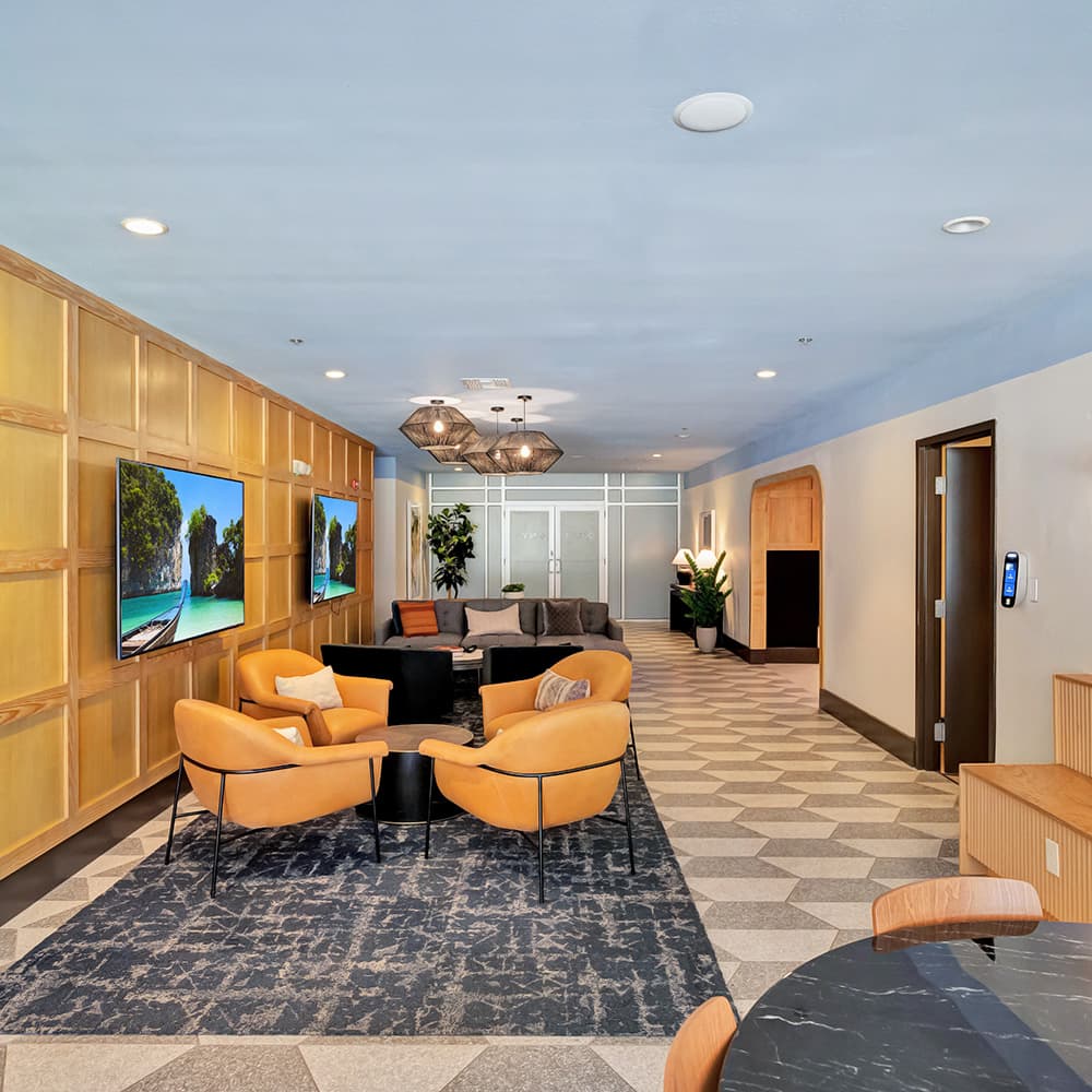 444-west-college-avenue–tallahassee–fl-32301—25